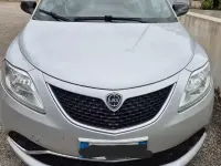 Usata Lancia Ypsilon 86 CV (63 kW) 2015 Grigio Utilitaria