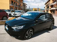 Usata Hyundai i20 101 CV (74 kW) 2022 Nero Utilitaria