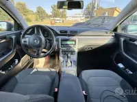 Usata VW Passat 140 CV (102 kW) 2011 Bluazzurro Station wagon