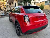 Nuova Fiat 600 Icon 101 CV (74 kW) 2025 Rosso SUV