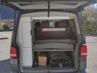 Usata VW California Comfortline 140 CV (102 kW) 2015 Grigio Furgone