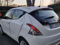 Usata Lancia Ypsilon Silver 69 CV (50 kW) 2021 Utilitaria