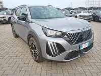 Usata Peugeot 2008 Allure 131 CV (96 kW) 2024 Grigio SUV