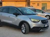 Usata Opel Crossland X Innovation 99 CV (72 kW) 2017 Argento SUV
