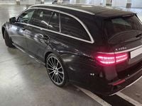 Usata Mercedes E220 Premium Plus 194 CV (142 kW) 2021 Nero Station wagon