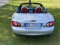 Usata Mazda MX5 110 CV (80 kW) 2006 Argento Cabrio