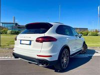 Usata Porsche Cayenne 245 CV (180 kW) 2016 Bianco SUV