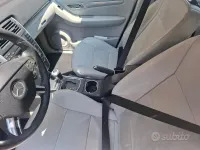 Usata Mercedes B200 140 CV (102 kW) 2010 Grigio Monovolume