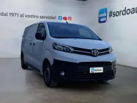 Begagnad Toyota Proace 120 HK (88 kW) 2021 Vit Minibuss