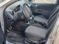 Usata Ford Fiesta 68 CV (50 kW) 2006 Berlina
