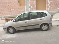 usata Renault Scénic 1.9 dci