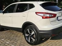 Usata Nissan Qashqai Tekna 131 CV (96 kW) 2016 Bianco SUV