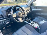 Usata Subaru Legacy 150 CV (110 kW) 2012 Grigio Station wagon