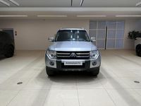 Usata Mitsubishi Pajero 170 CV (125 kW) 2007 Grigio SUV