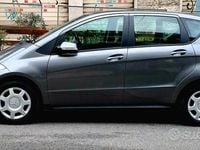 Usata Mercedes A180 Executive 109 CV (80 kW) 2012 Grigio Utilitaria