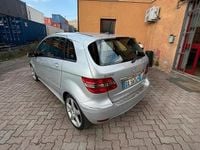 Usata Mercedes B200 2010 Grigio Monovolume
