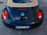 Usata VW New Beetle 105 CV (77 kW) 2008 Nero Utilitaria