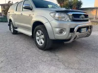 Usata Toyota HiLux SR 171 CV (125 kW) 2011 Grigio Pick-up