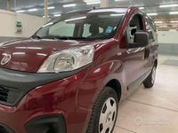 Usata Fiat Qubo Easy 70 CV (51 kW) 2018 Rosso Monovolume