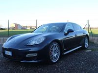 Usata Porsche Panamera Turbo 500 CV (367 kW) 2009 Yachting blue metallic Berlina