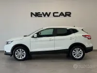 Usata Nissan Qashqai Tekna 110 CV (80 kW) 2015 Bianco SUV