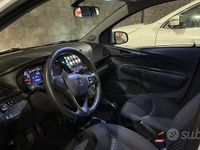 Usata Opel Karl Rocks 73 CV (53 kW) 2018 Bianco Utilitaria