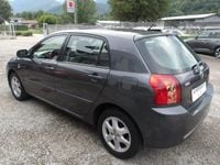 Usata Toyota Corolla 90 CV (66 kW) 2005 Grigio scuro Berlina