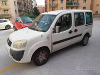 Usata Fiat Doblò Dynamic 75 CV (55 kW) 2007 Bianco Monovolume