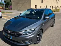 Usata Fiat Tipo 120 CV (88 kW) 2016 Grigio Berlina