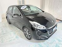 Usata Peugeot 208 Allure 74 CV (54 kW) 2017 Nero Utilitaria