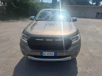 Usata Ford Ranger Limited 170 CV (125 kW) 2021 Grigio Pick-up