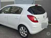 Usata Opel Corsa Edition 95 CV (69 kW) 2011 Bianco Utilitaria