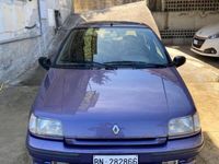 Usata Renault Clio 58 CV (42 kW) 1995 Berlina