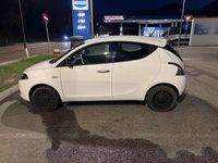 Usata Lancia Ypsilon Silver 69 CV (50 kW) 2022 Utilitaria