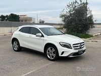 Usata Mercedes GLA200 136 CV (100 kW) 2014 Bianco SUV