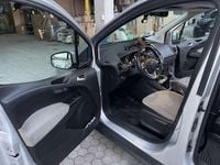 Usata Ford Courier 75 CV (55 kW) 2017 Grigio Monovolume