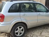 Usata Toyota RAV4 150 CV (110 kW) 2003 Grigio SUV