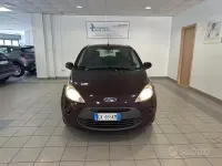 Usata Ford Ka Titanium 75 CV (55 kW) 2009 Viola metallizzato Utilitaria