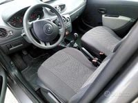 Usata Renault Clio IV Dynamique 75 CV (55 kW) 2012 Grigio Berlina