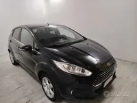 Usata Ford Fiesta Titanium 80 CV (58 kW) 2014 Nero Utilitaria
