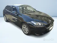 Usata BMW 120 150 CV (110 kW) 2025 Nero Utilitaria