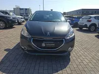 Usata Peugeot 208 Active 82 CV (60 kW) 2014 Argento Utilitaria