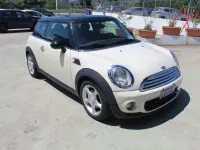 Usata Mini Cooper D Chili 109 CV (80 kW) 2008 Beige Utilitaria