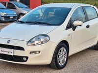 Usata Fiat Punto Street 75 CV (55 kW) 2015 Bianco Utilitaria