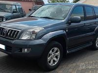 Usata Toyota Land Cruiser 173 CV (127 kW) 2007 Grigio SUV