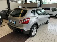 Usata Nissan Qashqai Tekna 117 CV (86 kW) 2011 Grigio SUV