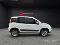 Usata Fiat Panda 4x4 95 CV (69 kW) 2016 Bianco Utilitaria