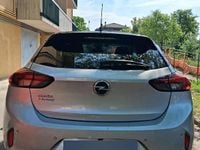Usata Opel Corsa Design & Tech 100 CV (73 kW) 2022 Grigio Utilitaria