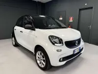 Usata Smart ForFour 71 CV (52 kW) 2017 Bianco Utilitaria