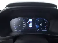 Usata Volvo XC40 Momentum 197 CV (144 kW) 2021 Biancobianco SUV